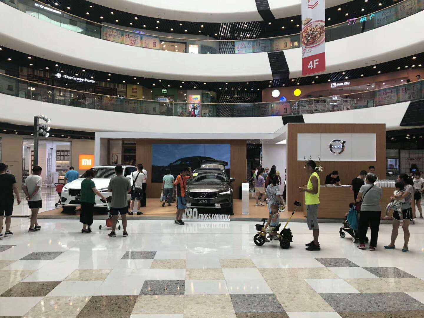VOLVO巡展